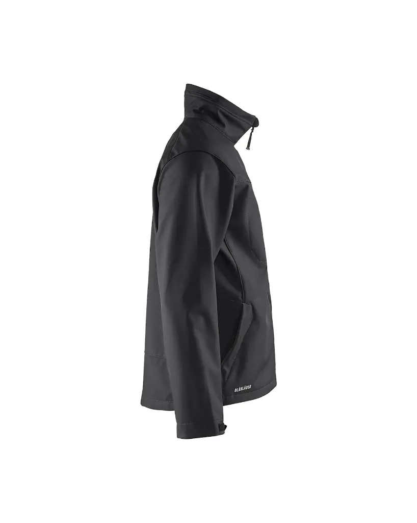 495125179900_Zwarte_Softshell_Jas_Rechterzijde.webp