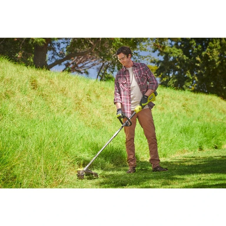 Ryobi 5133005730 - RY18LTX38A-0 18V HP Brushless 38cm Grastrimmer_Praktijk-2.webp