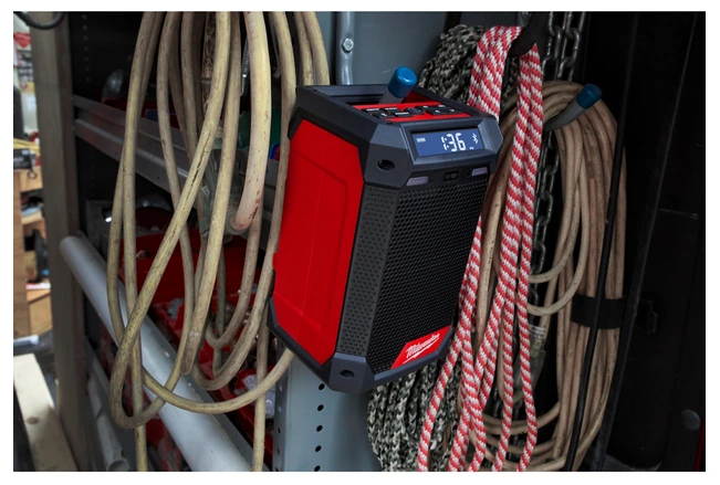 Milwaukee 4933472114 - M12 RC DAB Radio - Werf.webp